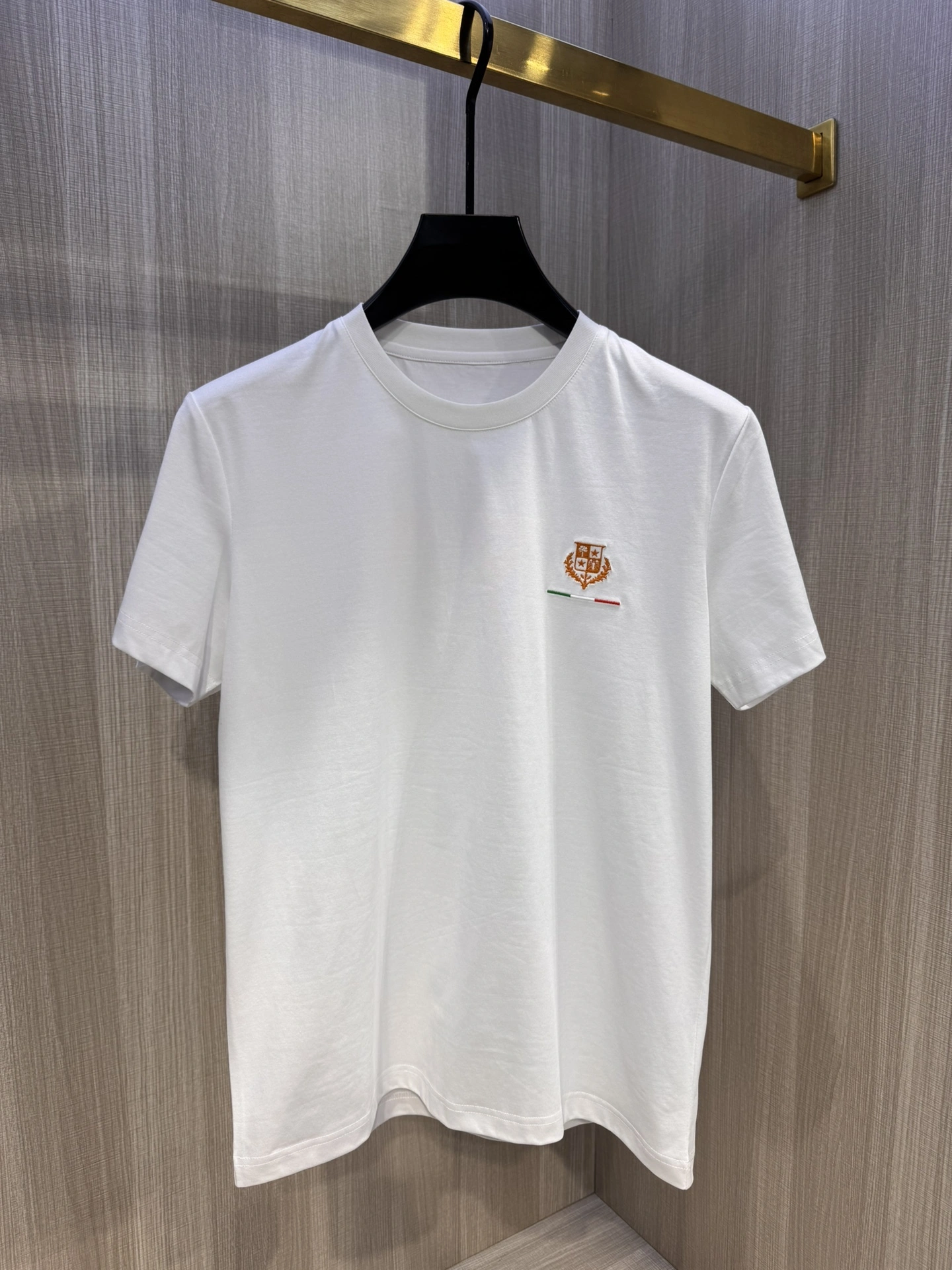 &wg.luxury- 8oro Pi191 embroidery 2Colour item:E-F355B1605-2